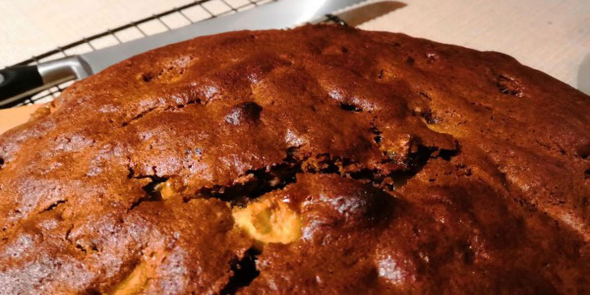 Apple & Olive Oil Better-the-Next-Day Cake,recipes